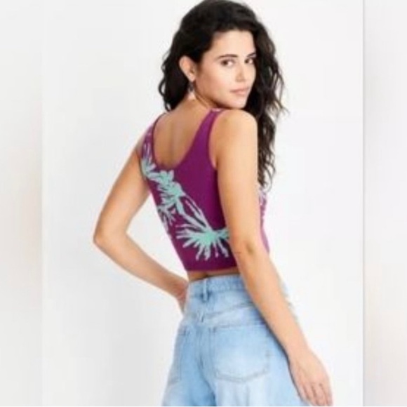 Future collective by Gabriella Karefa -Jonhnsom crop top size medium - Picture 2 of 2